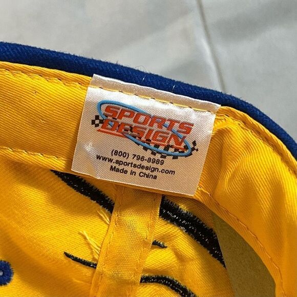 Sports Design Nascar Cheerios Racing Cap - Picture 4 of 5